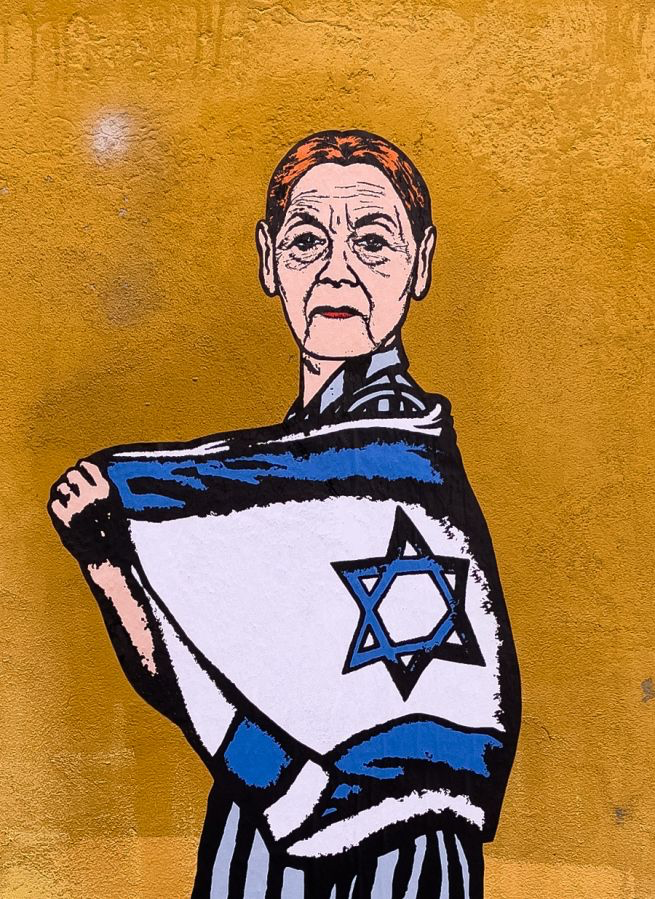 Edith Bruck celebrata nel murales “The Star of David” di aleXsandro Palombo